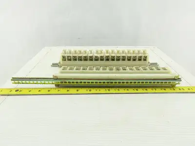 Allen Bradley 1492 CE DIN Rail Fuse Holder With Mixed Fusetron Fuse Lot Of 32