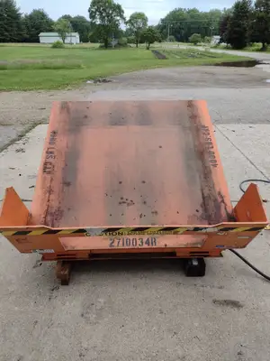 Used Scott Handling 51x51 inch Tilt Table 4000LB Capacity Tilters Michigan US | Maverick Industrial Sales #1401208