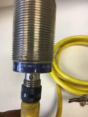 Used Telemecanique XS2-M30MA250K Proximity Sensors Indiana US | J&J Industrial Supply #509218