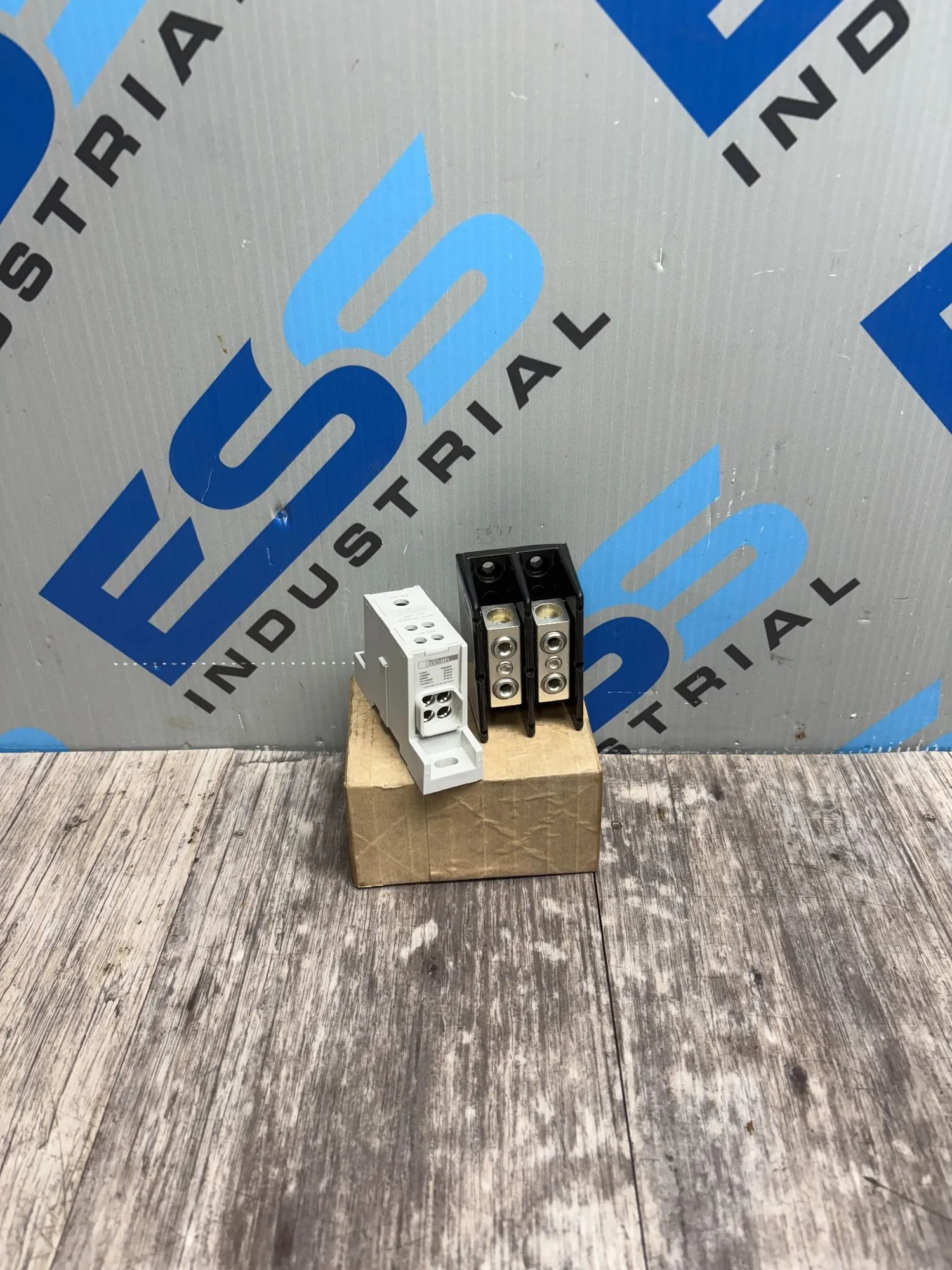 USED EDISON PB1012 & EPDB104