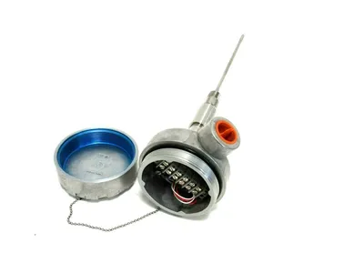 NEW ROSEMOUNT 78-4001-0135 TEMPERATURE SENSOR 7840010135