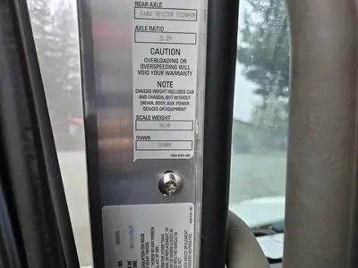 USED 2020 KENWORTH T270
