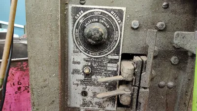 GROB RW-B Vertical Band Saws | Tight Tolerance Machinery (2)