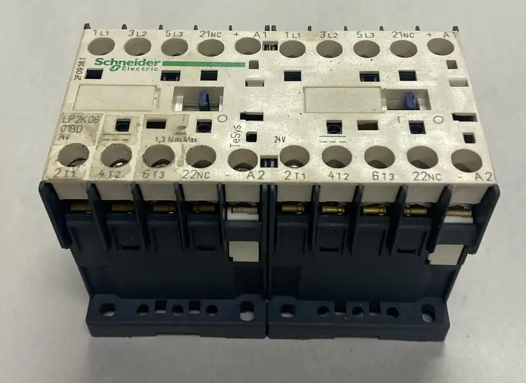 Used SCHNEIDER ELECTRIC LP2K0601BD Miscellaneous Equipment (Electrical & Power) | Surplus Asset Holdings #1189762