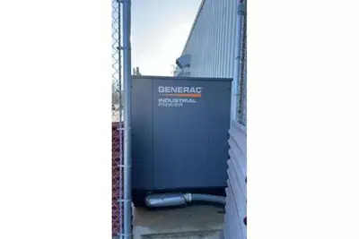 USED 2021 GENERAC SG200