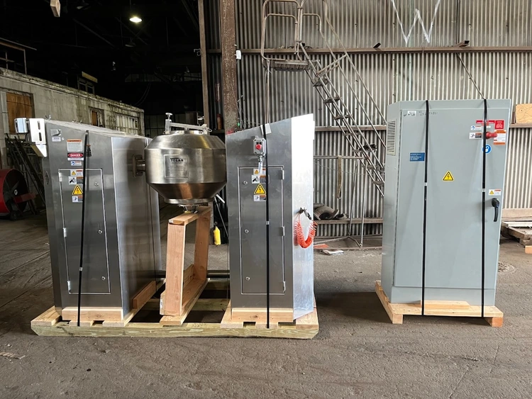 Used _UNKNOWN_ _UNKNOWN_ Double Cone - V Rotary Vacuum Dryers Ohio US | Federal Equipment Company #1553233