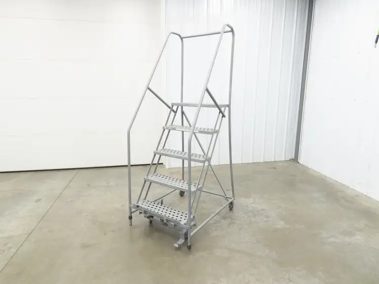 Used COTTERMAN _UNKNOWN_ Ladders | Arrow Industrial #611352