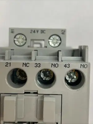USED ALLEN-BRADLEY CONTROL RELAY 24 VDC 3NO/1NC 25A SER A