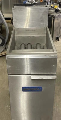 174-0030 Imperial IFS-40 40LB Gas Fryer