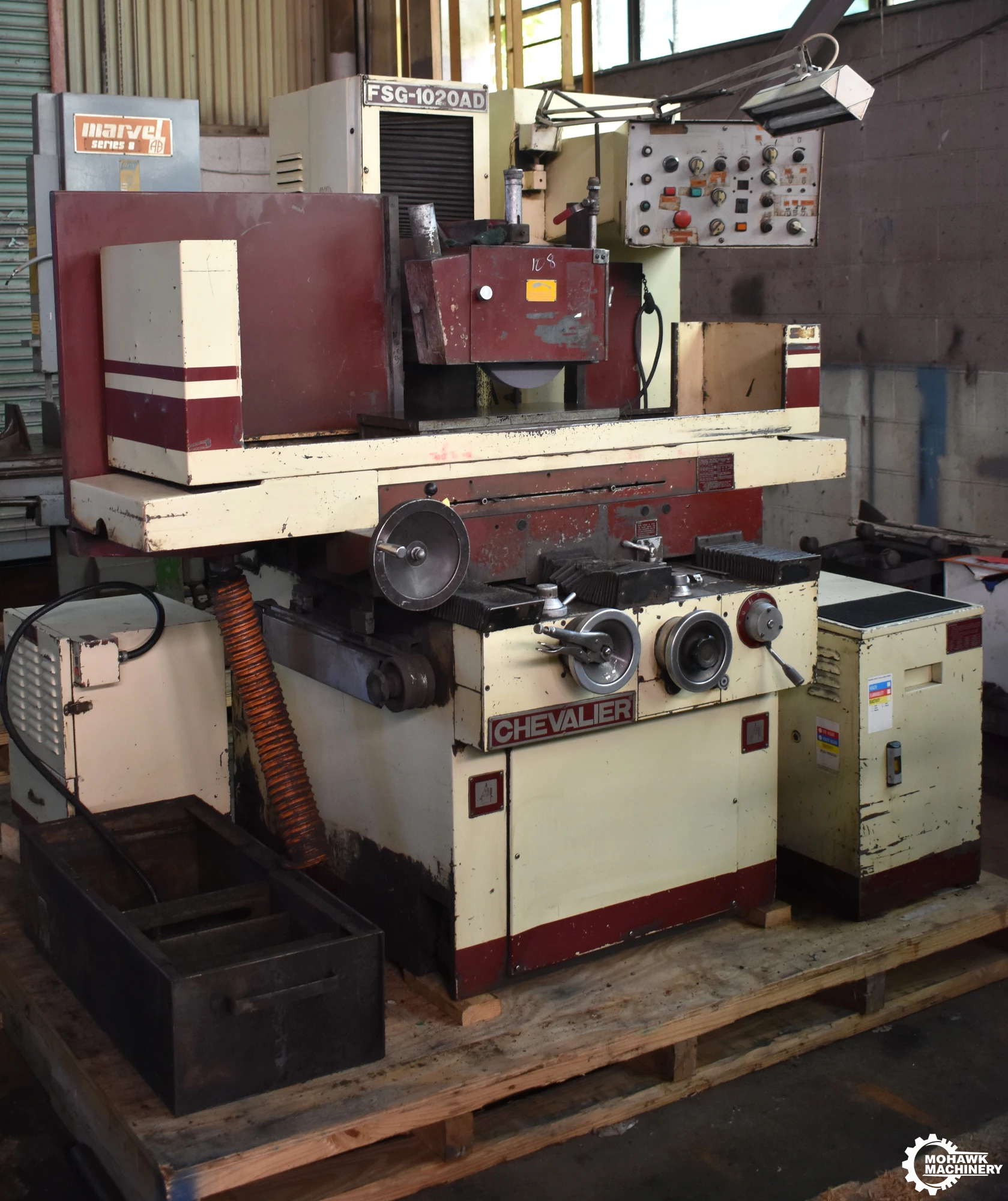 10" X 20" CHEVALIER "FSG-1020AD" AUTOMATIC HYDRAULIC HORIZONTAL-SPINDLE SURFACE GRINDER w/WALKER CHUCK