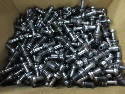 Used _UNKNOWN_ _UNKNOWN_ Retention Knobs TW | Apex Group #1551825