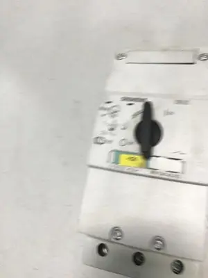 USED SIEMENS 3RV1041-4LA10
