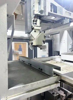 2018 OKUMA 2SP-2500H CNC Spiral Milling Lathe | Midstate Machinery (5)