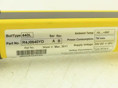 440L-P4J0640YD Guardshield Safety Light Curtain Transmitter/Receiver Set