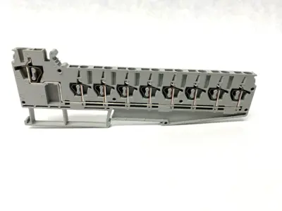 USED PHOENIX CONTACT POTENTIAL DISTRIBUTORS ZPV 1,5/2,5 (8/1) LOT OF 25