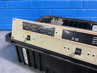 Used VARIAN 880 Vacuum Gauges / Controllers Ohio US | HGR 24 #1545412