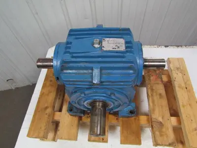ConeDrive Gearbox Ho40A646-5 Option 01 Dual output shafts speed reducer 3:1