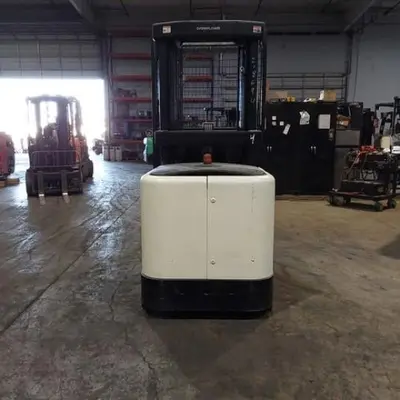 USED 2016 CROWN SP3510-30