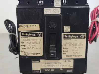 60 Amp, 3 Pole, 240 volts Circuit Breaker w/ Shunt Trip Aux. Switch