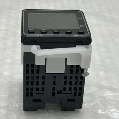 USED Omron E5CC-RX2DSM-000