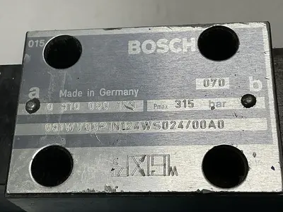USED BOSCH 0 810 090 173
