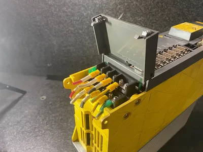 USED FANUC A06B-6076-H106