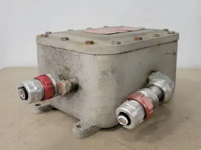 USED AKRON EXI684