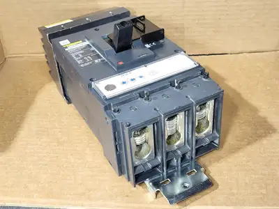 NEW SQUARE D LRA36400U31X