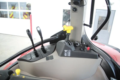 New | in-Stock 2025 CASE IH VESTRUM 130 Utility Tractors Pennsylvania US | Zimmerman Farm Service #1409873