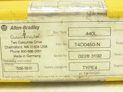 Allen Bradley 440L-T4D0450-N Light Curtain Transmitter Guardmaster POC-30