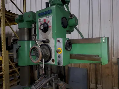 3' X 9" WILLIS BERGO BERGONZI MODEL #FS870 RADIAL ARM DRILL: YOBRO #25326