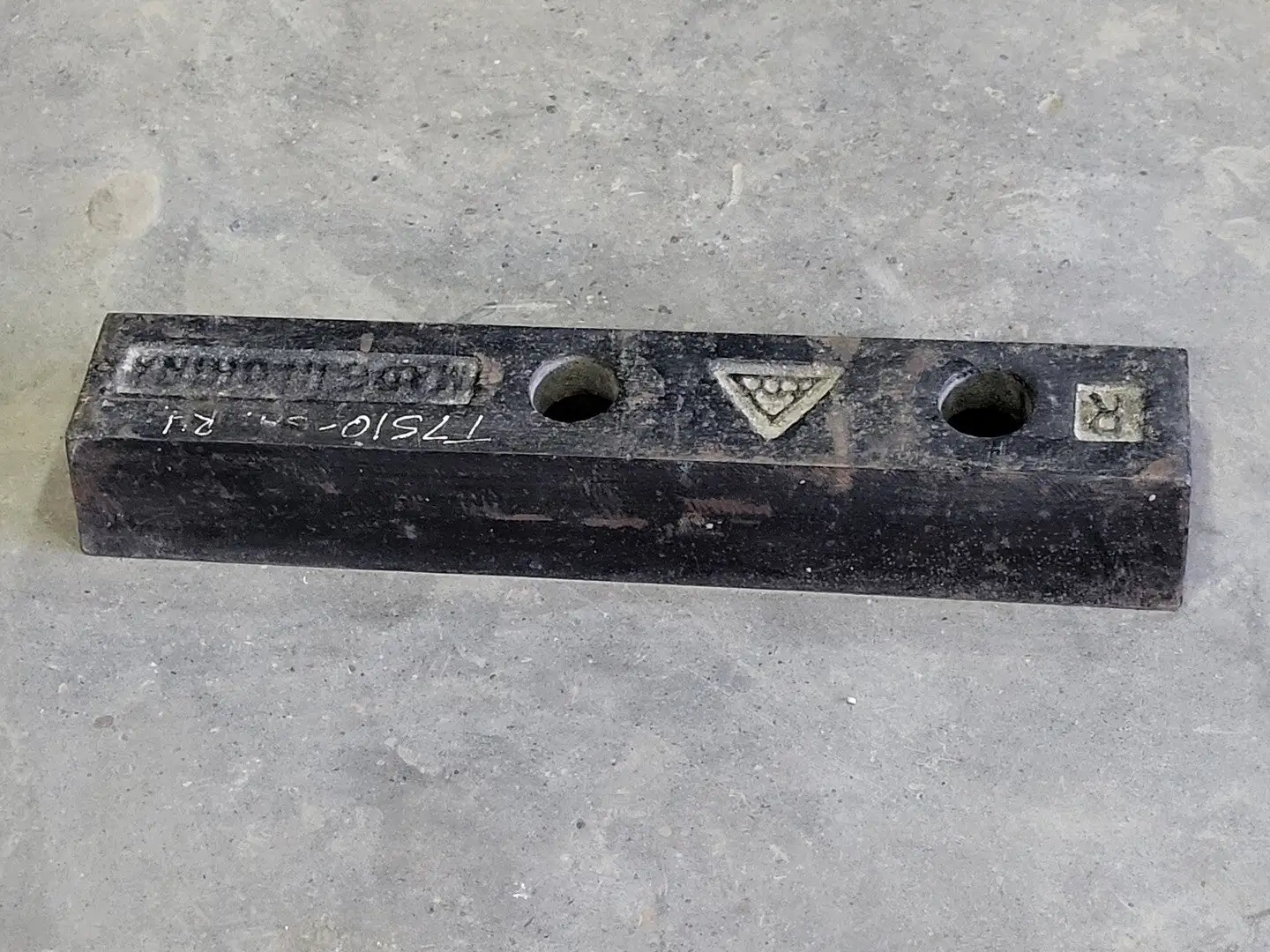 Wedge for Swing Jaw Die Suit T7510-5A