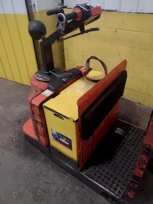 USED TOYOTA 6TB50