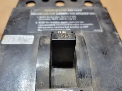 Used SQUARE D KAL36225 Switchgears British Columbia CA | Lenmark #1438210