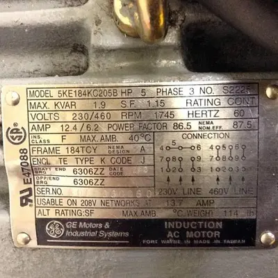 2.5" Hydraulic Screen Changer 5KE184KC205B Used