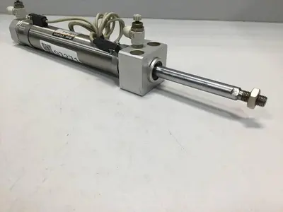 USED SMC CDM2RA32-150-H7