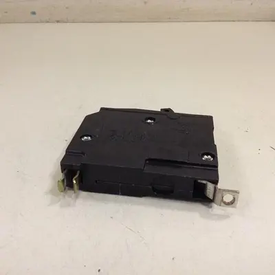USED SQUARE D QOB120