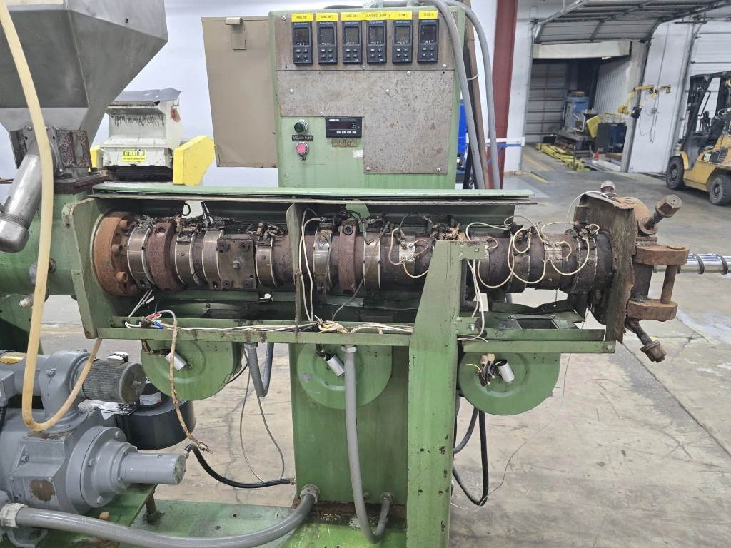 2” Rheotec Extruder, 24:1 L/D Ratio, 20 HP DC Motor