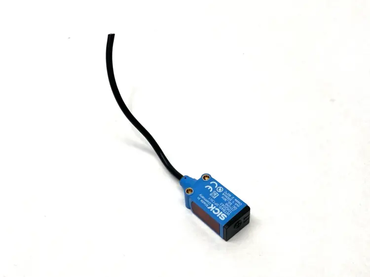 Used SICK PHOTOELECTRIC PROXIMITY SENSOR 1042043 CUT CABLE SHORT Cable & Wire | Maverick Industrial Sales #1101164