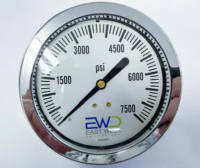 New | in-Stock 2026 SPAN 7,500 PSI LIQUID-FILLED 4" PANEL-MOUNT PRESSURE GAUGE Temperature/Pressure Pennsylvania US | East West Machinery & Drilling #1574046