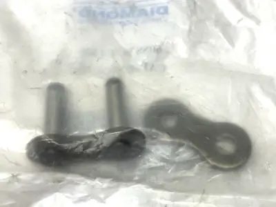 New | in-Stock Diamond Chain Company Connecting Link 60SS SC CLSF Misc Industrial Equipment Michigan US | Maverick Industrial Sales #1413535