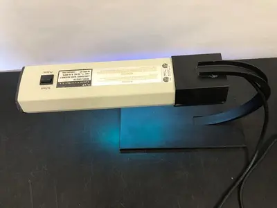 UVP UVLS-28 UV LAMP LONG-SHORT WAVE ASSEMBLY