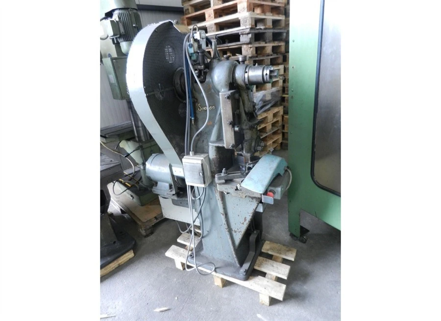 USED SOENEN 20 TON