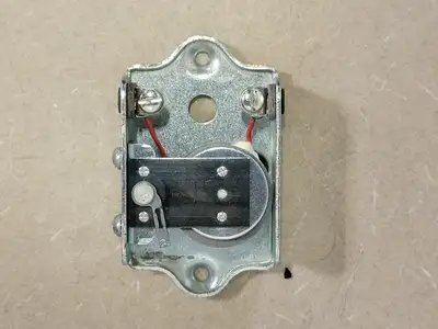 Used EDWARDS SIGNALING 115-4G5 Safety Equipment British Columbia CA | Lenmark #265632