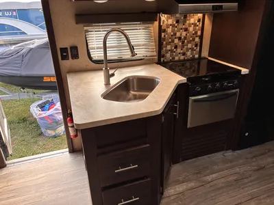 Used 2018 CHEROKEE GREY WOLF 27DBS Campers, Caravans, Motorhomes Michigan US | Miedema Asset Management Group #1437137