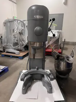 USED 2003 HOBART M-802
