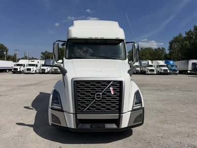 Used 2021 VOLVO VNL760 Conventional trucks Indiana US | Miedema Asset Management Group #1414630