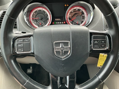 Used 2017 DODGE GRAND CARAVAN Vans Michigan US | Miedema Asset Management Group #1402811
