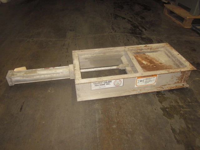 10" x 10" Pneumatic Slidegate.