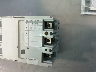 Used ABB TMAX T2L 160 Circuit Breakers Ohio US | HGR 24 #1455423